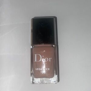 🌷New DIOR vernis nude look 100